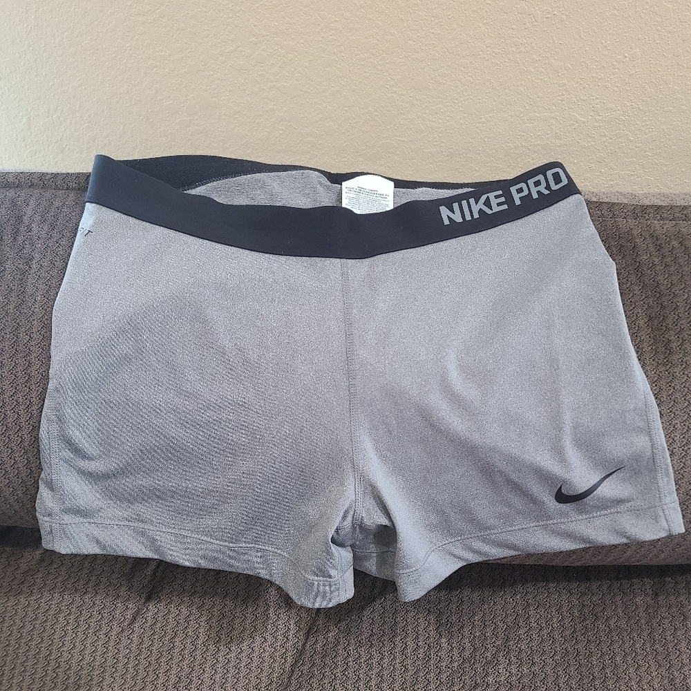 Nike Pros Spandex BUNDLE (2)